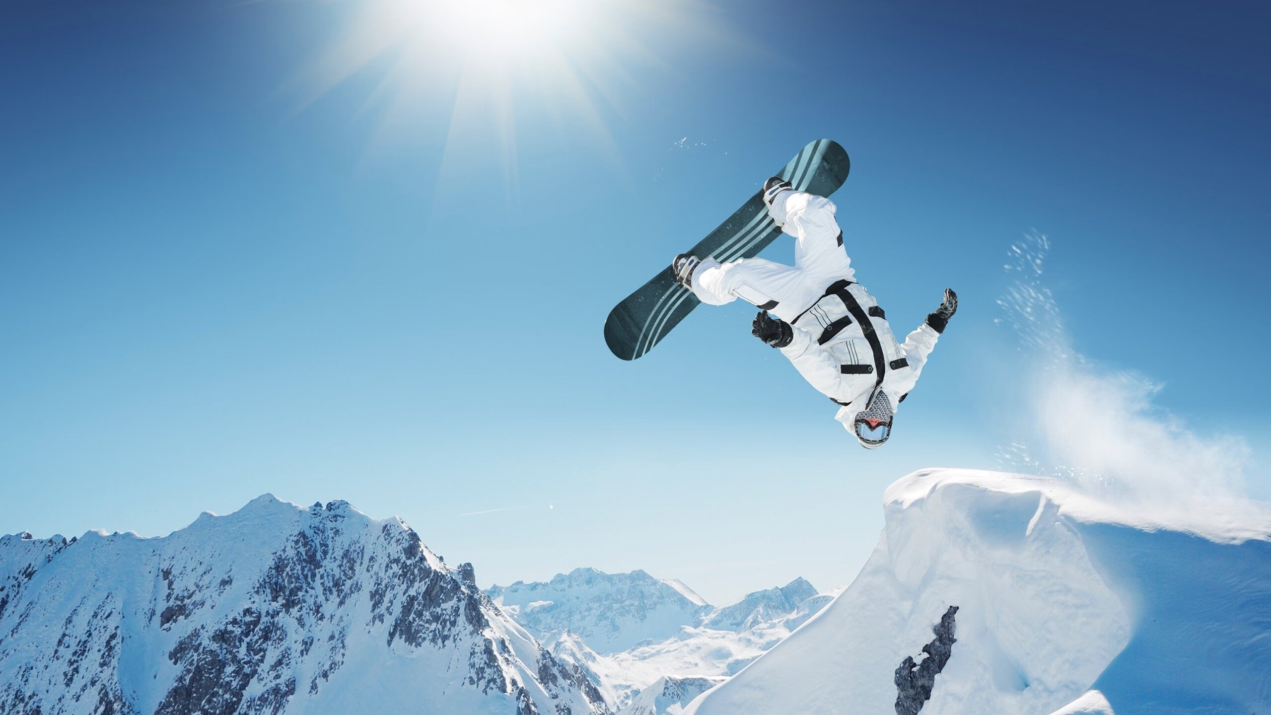 中国足球青少年足球训练注重技术与心理并重，中国青少年足球发展路径选择